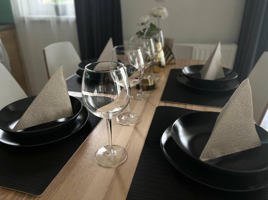 Diamond Apartments - 3 Bedroom, Luxurious Apartment In The Heart Of The City Budapest Ngoại thất bức ảnh