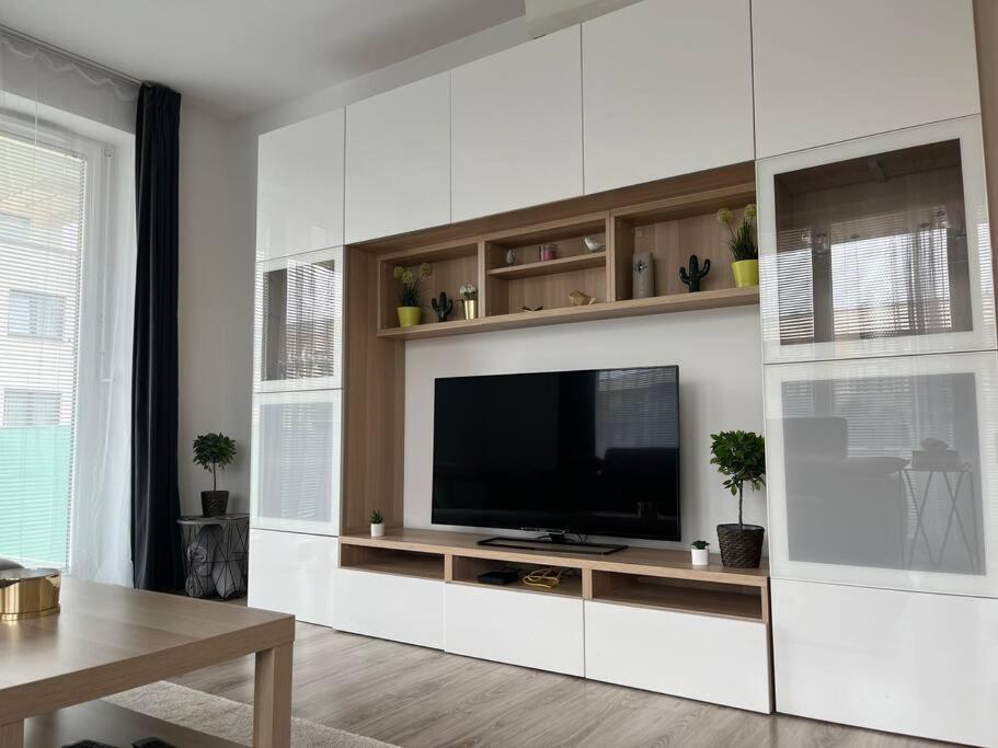 Diamond Apartments - 3 Bedroom, Luxurious Apartment In The Heart Of The City Budapest Ngoại thất bức ảnh